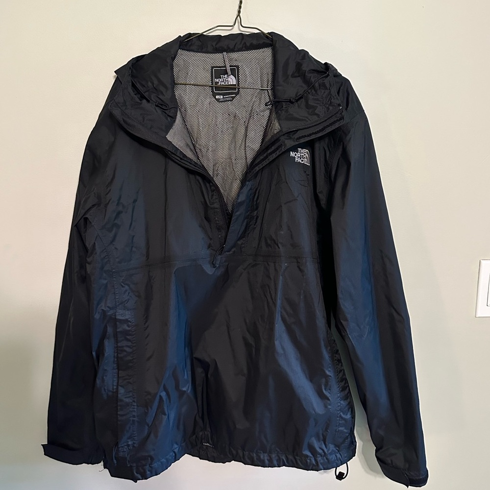 Men’s Northface light jacket size Large